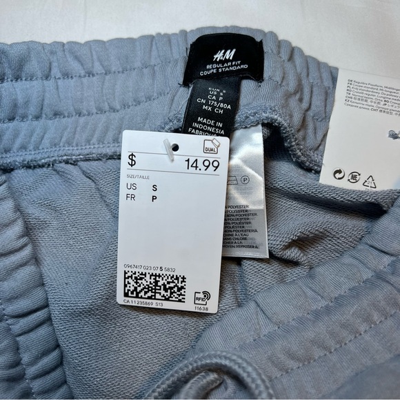 NWT H&M Men’s Regular Fit Sweatshorts - Picture 7 of 7